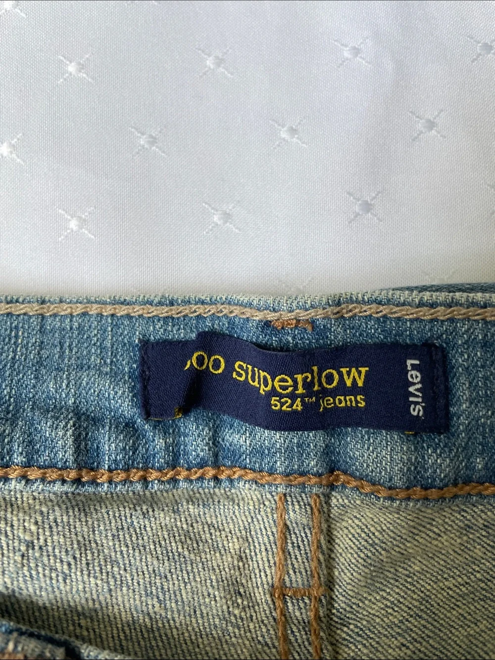 Levis size color
